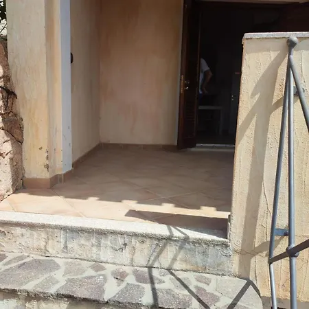 Baia Caddinas, Holiday home